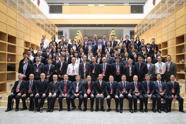 欧宝（中国）2025年教职工代表大会胜利召开